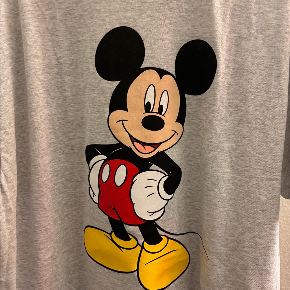 Disney Mickey Mouse xxl Gray Mickey Mouse T-Shirt brand new no tags - Picture 2 of 5